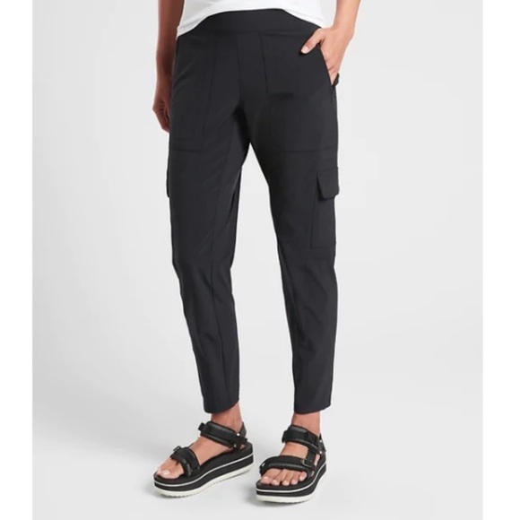 Athleta Pants - Athleta Chelsea Cargo Pants